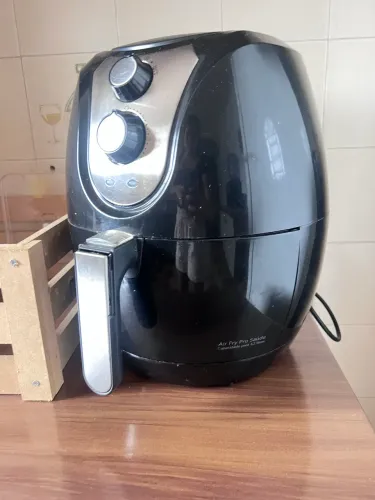 Air fryer Britânia