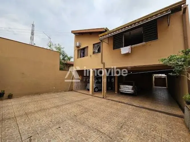 Casa com 4 quartos, Jardim São Francisco - Santa Bárbara D'Oeste