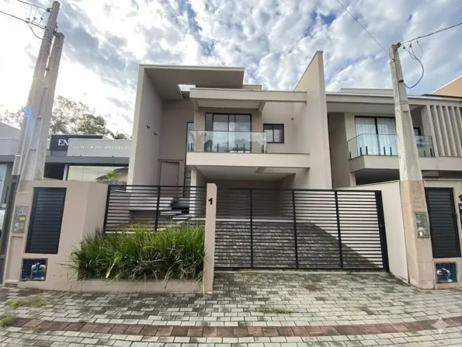 Casa TIMBÓ - SC