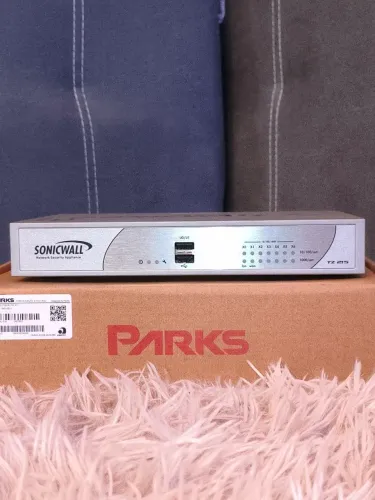 SonicWall TZ215 e NSA 220 (Padrão) Estado de Novo.