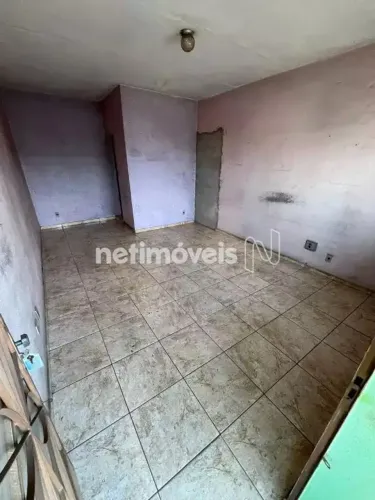 Alugue Sala/Loja no Centro de (Justinopolis) / Ribeirão Das Neves - MG