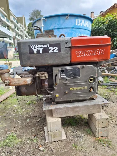 Motor YANMAR YT22 HP + CAIXA REVERSORA