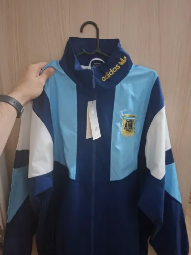 Jaqueta Argentina Adidas EQT