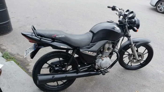 Vendo CG150 fan 2013