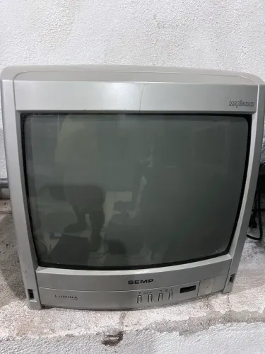 Tv semp Toshiba 14 lumina