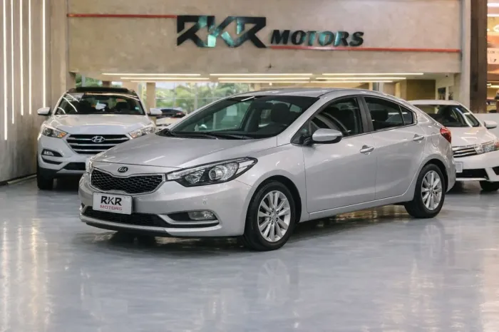Kia Motors Cerato 1.6 16V Flex Aut. 2014