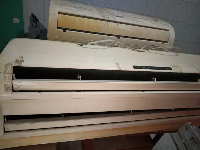 Ar condicionado usado LG e Komeco 9000 e 18000 btus