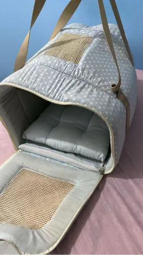 Vende-se casinha de cachorro para transporte