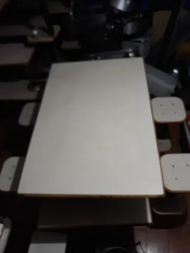 MESA REFEITORIO COM BANCOS ACOPLADOS - 4 LUGARES  