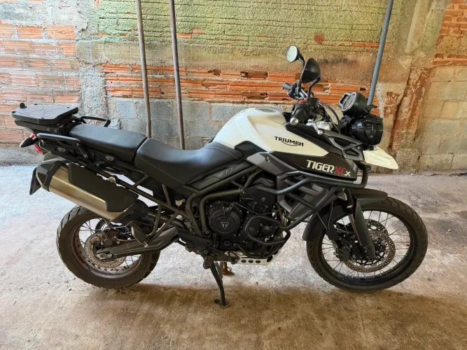 VENDE SE TIGER 800 XCX ANO 2017/2018