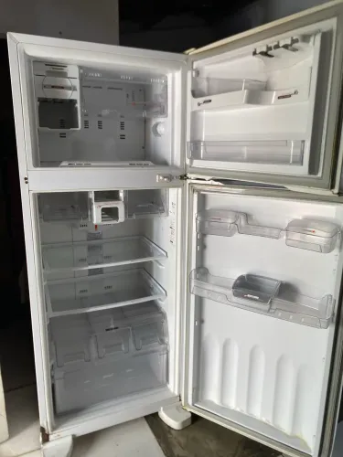 Vendo geladeira Brastemp 