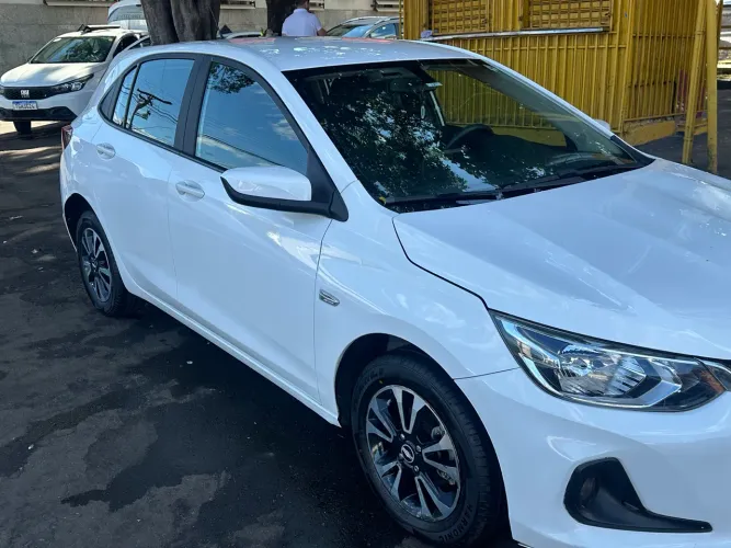 Chevrolet Onix Hatch LT 1.0 12V Flex Mec. 4P 2021