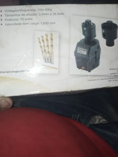 Máquina afiadora de brocas