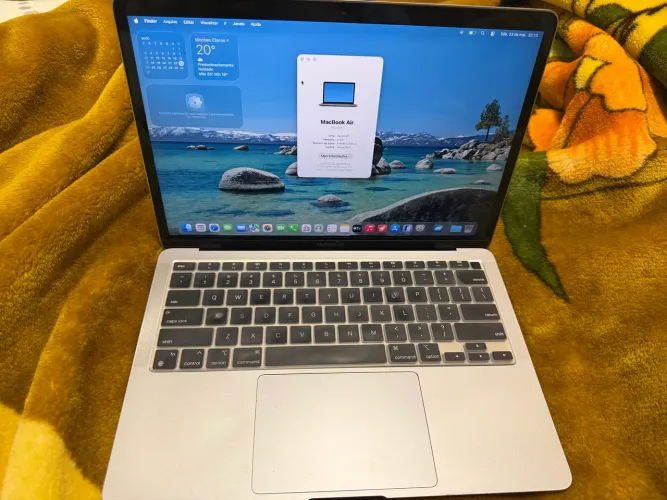 Macbook M1 2020