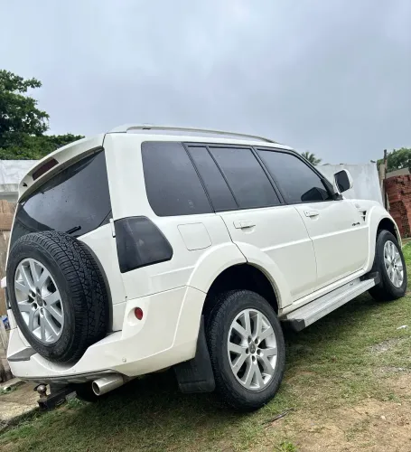 Mitsubishi Pajero TR4 2.0/ 2.0 Flex 16V 4X4 Aut. 2011