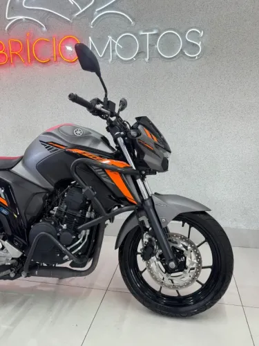 FZ25 250 Fazer, ANO 2024/2025!!! FINANCIAMENTO EM ATE 48X