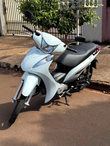 BIZ 125 EX - 2015