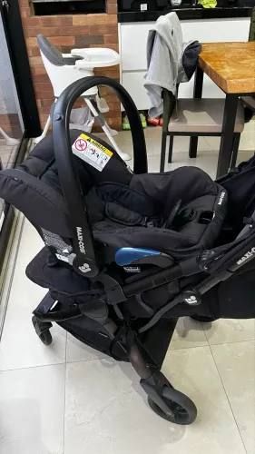 Carrinho de bebê máxi cosi EVA2 + bebê conforto