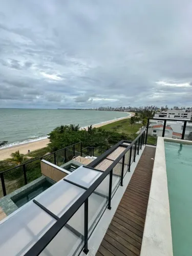 VENDE-SE flat à beira-mar do BESSA!