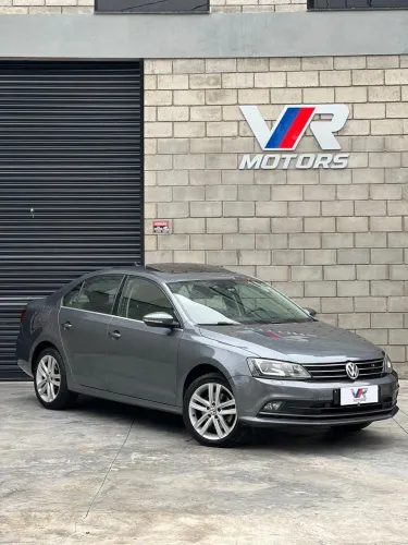 Volkswagen Jetta Highline 2.0 TSI 16V 4P Tiptronic 2016