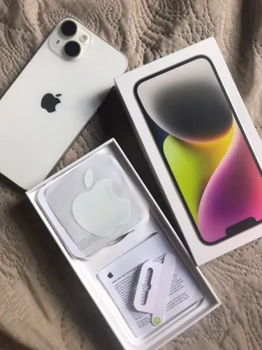 Celular iPhone 14