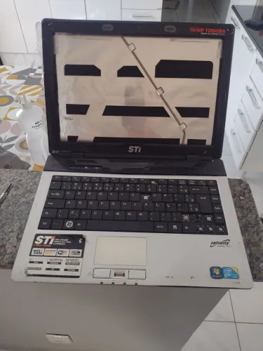 Carcaça Notebook Semp Toshiba STI IS 1413G - Para Retirada de Peças