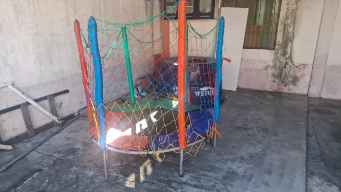 Vendo Pula pula infantil de 1,44 m de diâmetro