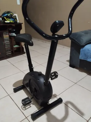 BICICLETA ERGOMÉTRICA BP880