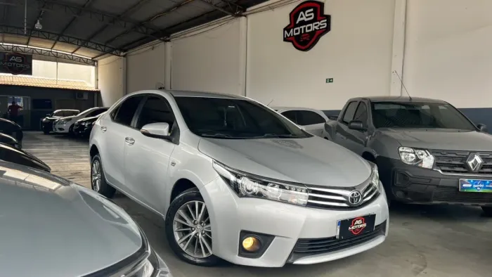 Toyota Corolla Altis 2.0 Flex 16V Aut. 2015