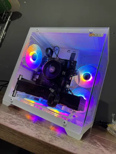 PC GAMER