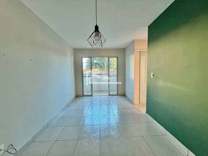 Apartamento com Planejados à Venda no Bairro Santa Mônica, 2 Quartos, 1 Vaga