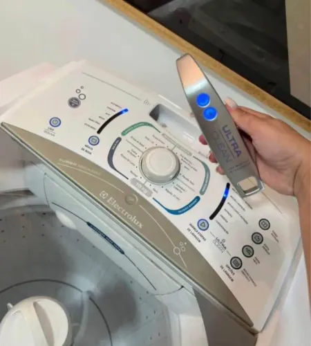VENDO MÁQUINA DE LAVAR ELECTROLUX 15KG BLUE TOUCH