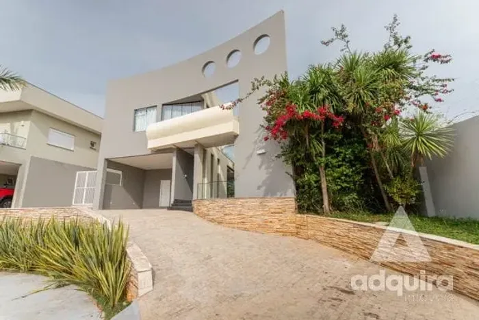 Casa à venda e locação 4 Quartos, 2 Suites, 2 Vagas, 550 m², Orfãs