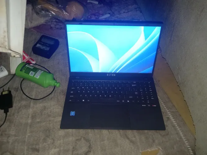 Notebook vendendo urgente