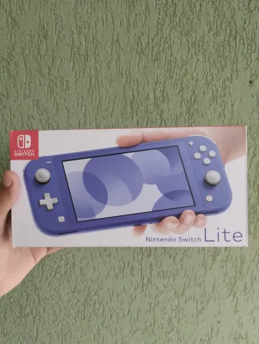 Nintendo Switch Lite Desbloqueado 256bg + Grip e Case