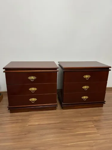 Criado-mudo para quarto