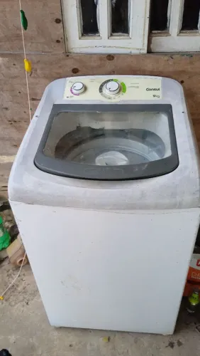 Máquina de lavar precisando de reparo
