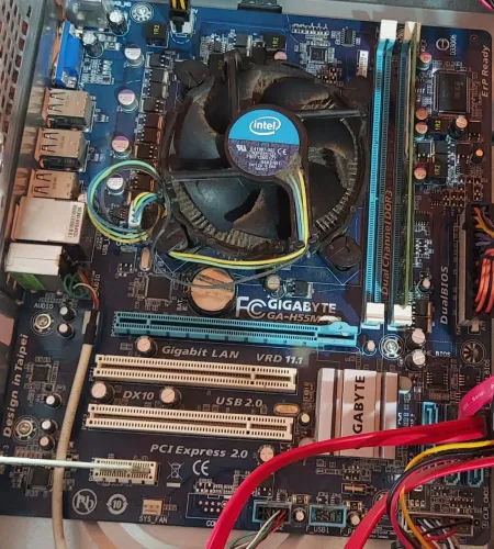 Cpu i3 540 4gb sem hd com wifi