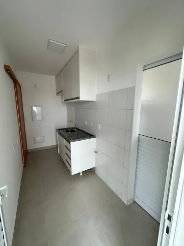 Apartamento com 3 quartos no Condominio Volare