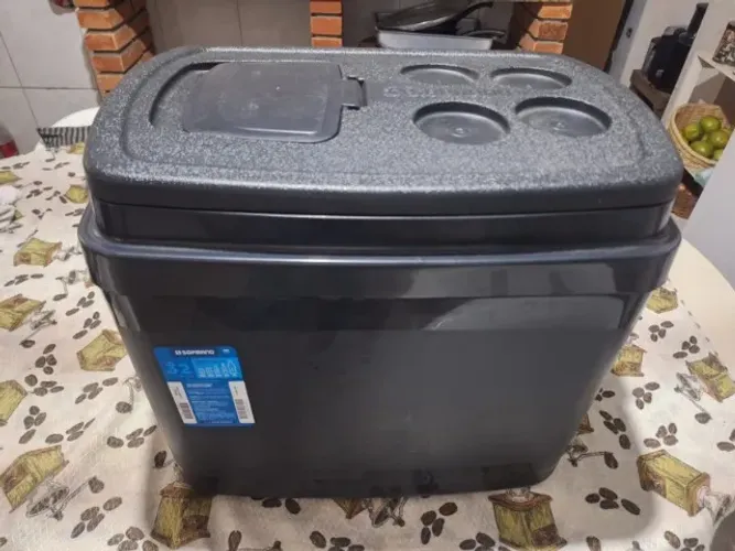 Caixa Térmica 50 Latinhas Bebidas 32l Preto (Cooler)