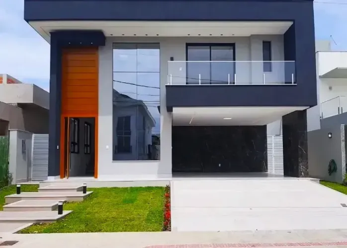 CASA DUPLEX COM PISCINA - BOULEVARD LAGOA