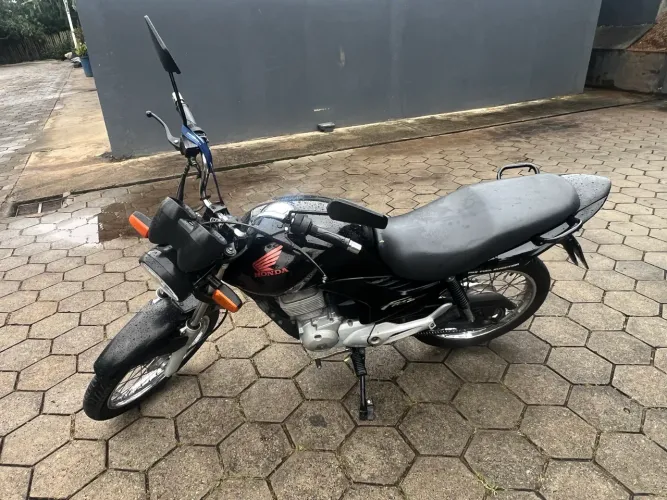 Vendo Honda Fan 150 ESDI Completa  