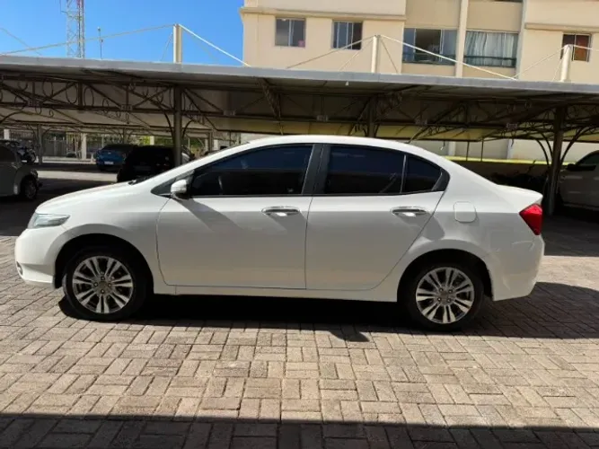 Honda City Sedan EX 1.5 Flex 16V 4P Aut. 2013