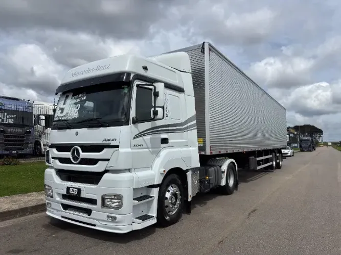 Mb Axor 2041 4x2 Ano 19 Teto Alto Automático Mola + Baú 3 Eixos Nostra Ano 27 30plt c/pneu
