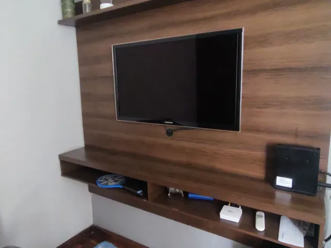 Vendo TV 40 Polegadas