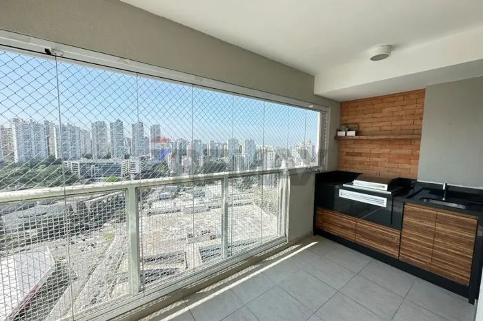 Apartamento para locação na Vila Andrade, 61m², 01 dormitórios (1 suíte), 01 vaga, varanda