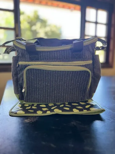 Bolsa Maternidade Natura Mamãe e Bebê Perfeito Estado com Trocador