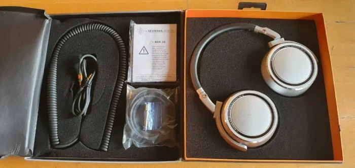 Fone de Ouvido Profissional Neumann NDH 20