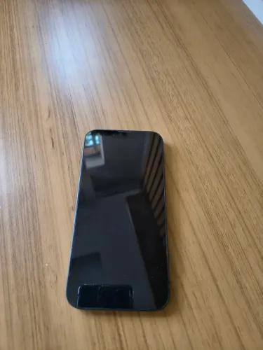iPhone 13 - Em perfeito estado