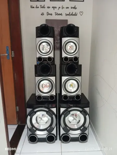 Caixas de som LG METAL BASS